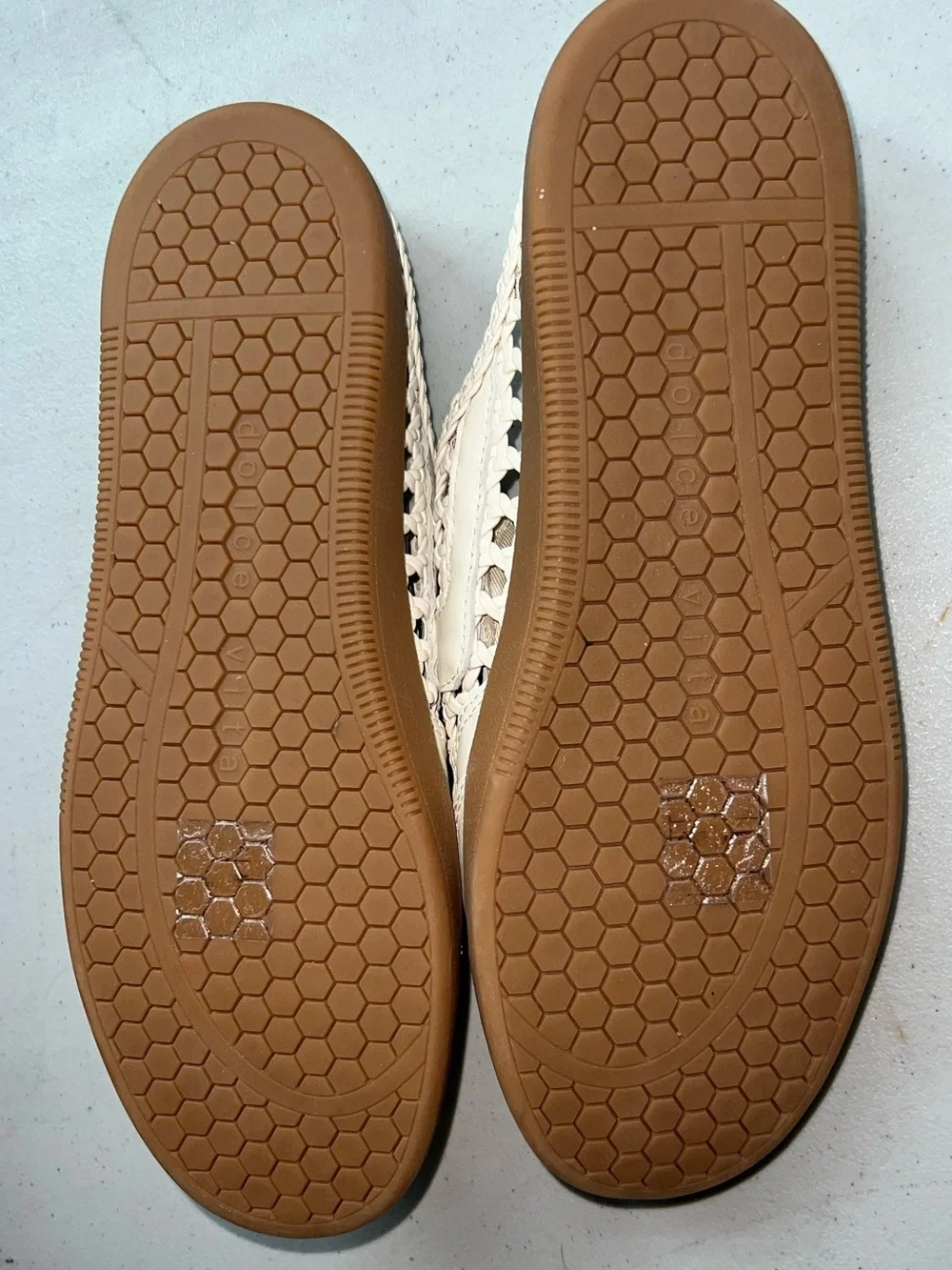 Dolce Vita Notice Slide Woven Slip-On
Size 8 - Picture 12 of 13